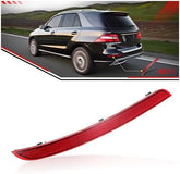 US 1668200074 + 1668200174 Rear Bumper Reflector