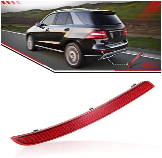 US 1668200074 + 1668200174 Rear Bumper Reflector