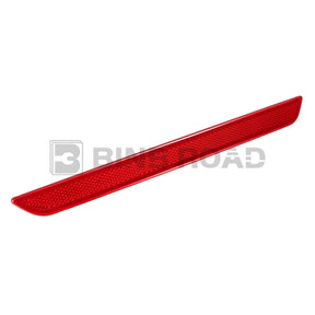 US 63147847233+63147847234 Rear Bumper Reflector