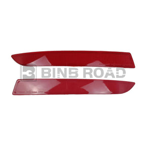 63147318555+63147318556  Rear Bumper Reflector