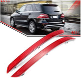1668200074 + 1668200174 Rear Bumper Reflector