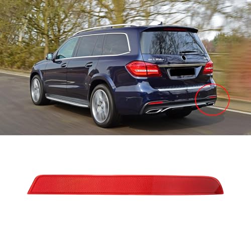 1668200374 + 1668200474 Rear Bumper Reflector