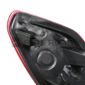 US 95863110500 + 95863110600 Rear Bumper Reflector