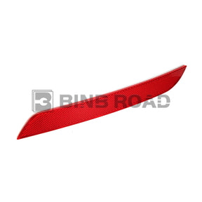 63147203237 + 63147203238 Rear Bumper Reflector