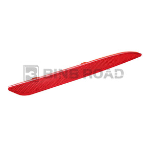 2228200774 + 2228200874 Rear Bumper Reflector