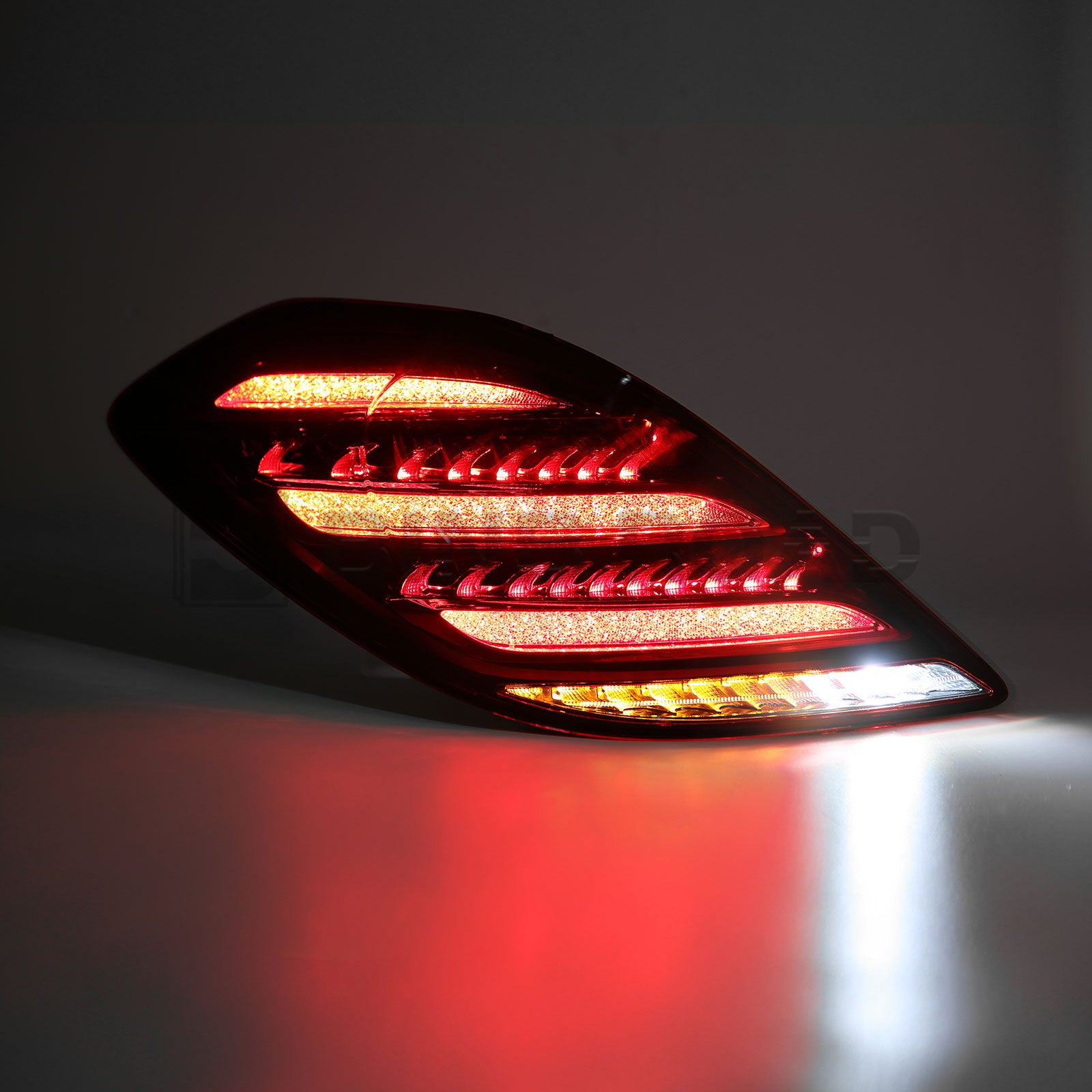 2229066904 LED Tail Light Brake Lamp