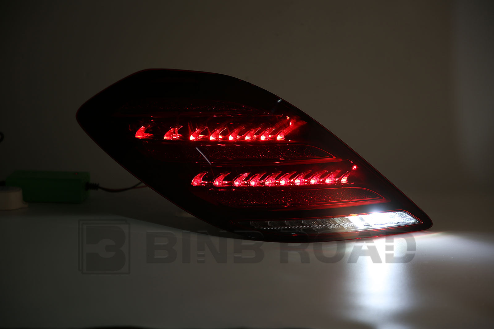 2229066904 LED Tail Light Brake Lamp