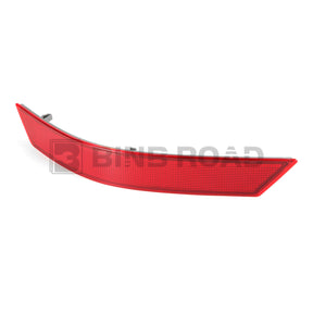 1648200374 + 1648201574 Rear Bumper Reflector Left Right