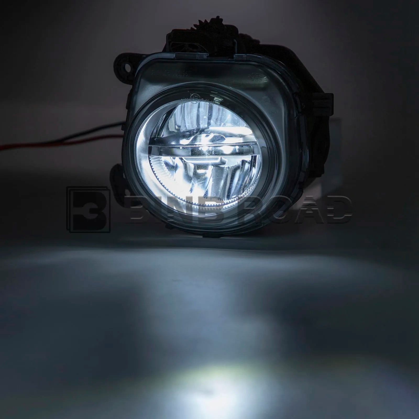 US 63177317251+ 63177317252 LED Fog Light Lamp