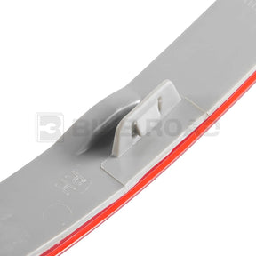 US 63147290091  63147290092 Rear Bumper Reflector