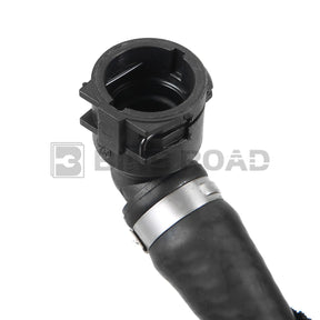 11537526941 Coolant Pipe Water Pump to Oil Radiator Water Pipe