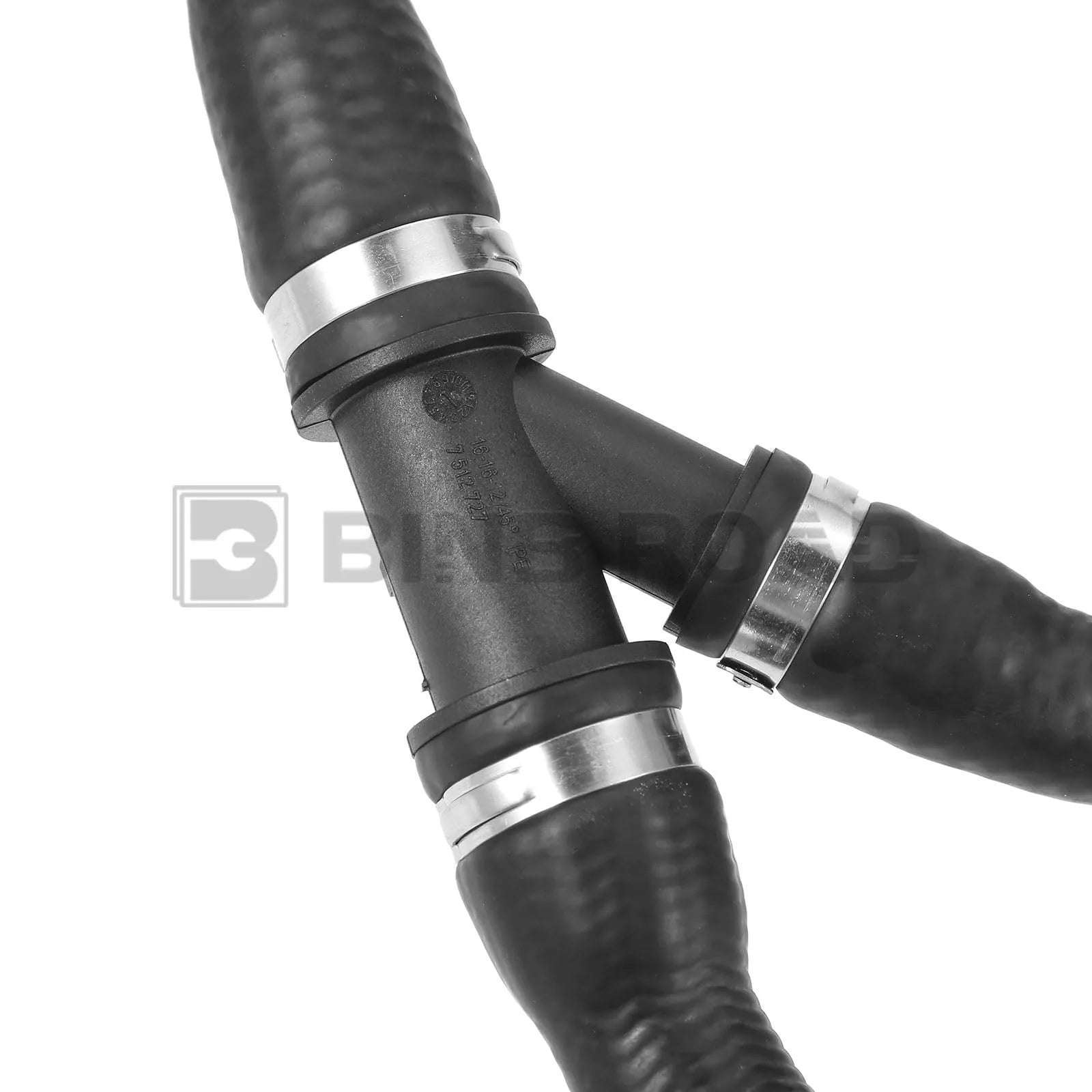 11537526941 Coolant Pipe Water Pump to Oil Radiator Water Pipe