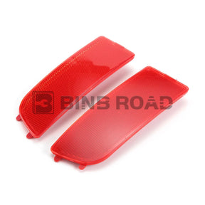 US 9068260040 + 9068260140 Rear Bumper Reflector