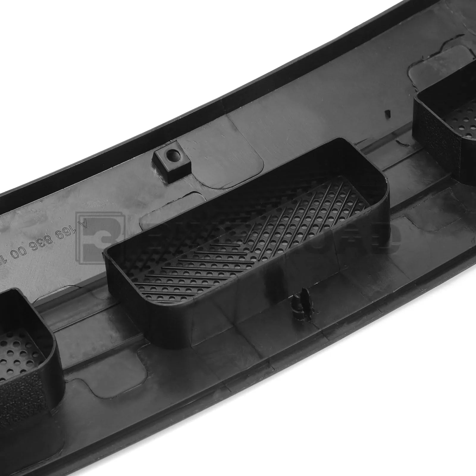 1698300175 + 1698360018 + 1698300075 3Pcs Front Hood Vent Air Grille Cover